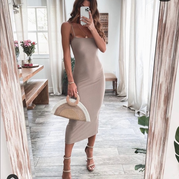 Boutique Taupe Bodycon Midi Dress - Picture 2 of 4